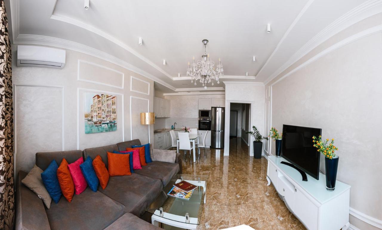 Апартаменты Luxury For Business & Pleasure Royal 2 Киев Экстерьер фото